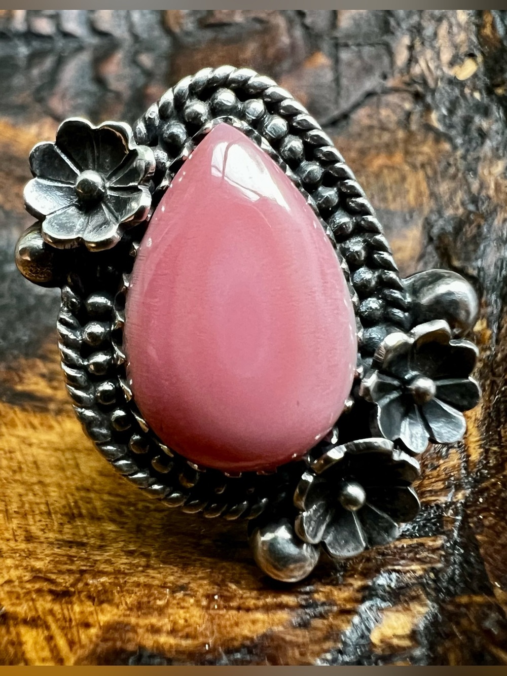Sterling Silver Pink Queen Conch Floral Ring Size 7 Southwestern